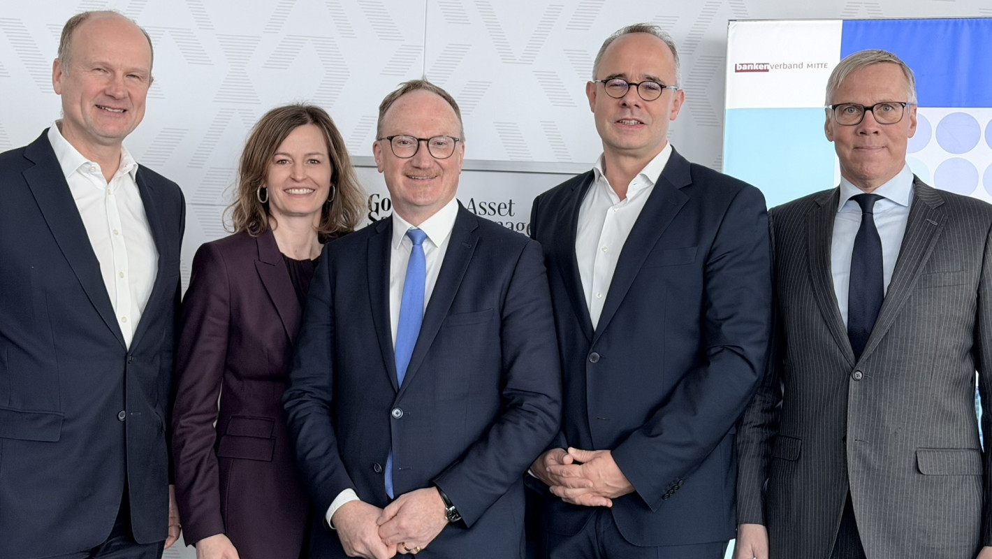 Gruppenfoto Matthias Bock, Sarah Schmidtke, Prof. Dr. Dr. Lars Feld, Sascha Steffen und Eckart Windhagen